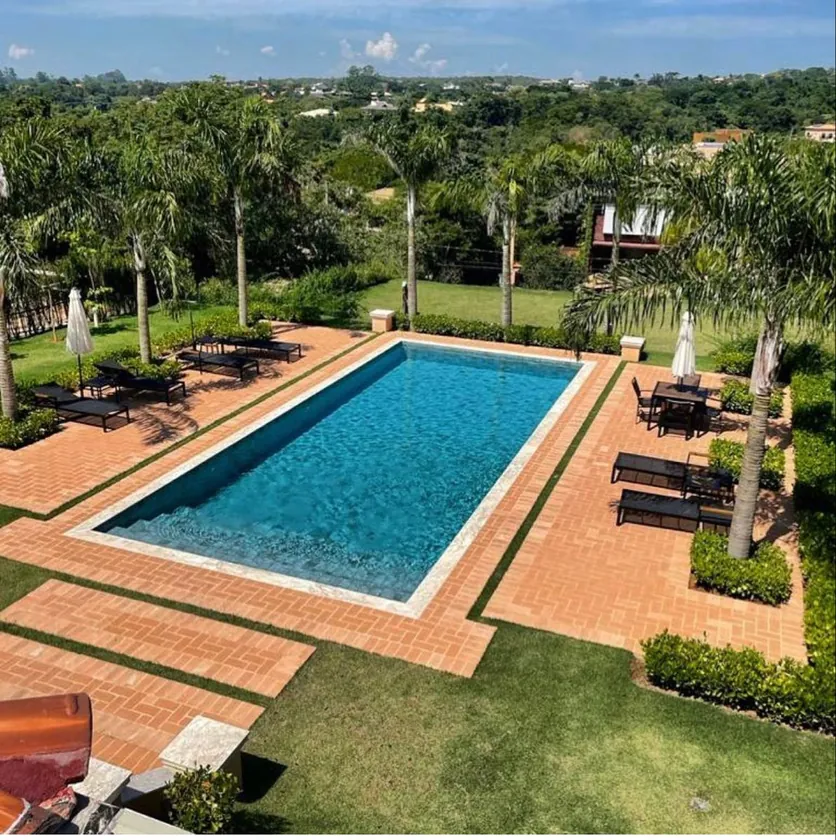 Piso Colonial na piscina — ambiente aplicado
